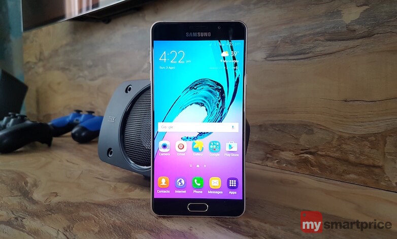 Samsung Galaxy A7 display